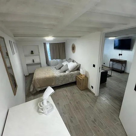 Magnifique Flat Le Belleville - Lumineux - 4 Personnes - Proche Metro *