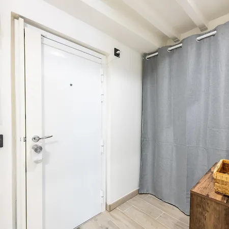 Magnifique Flat Le Belleville - Lumineux - 4 Personnes - Proche Metro *